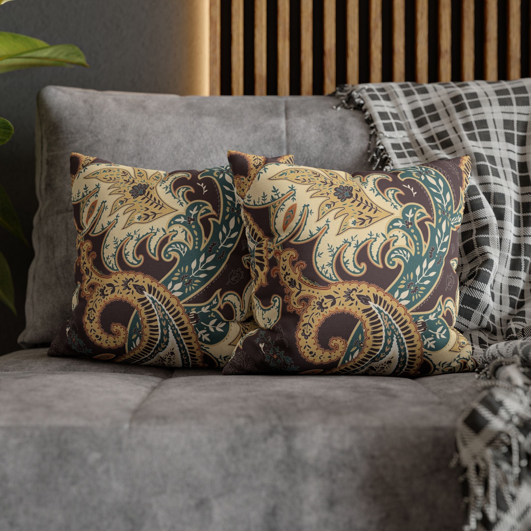 Paisley Boho Decorative Pillowcase — Vintage Floral Throw Cushion Cover